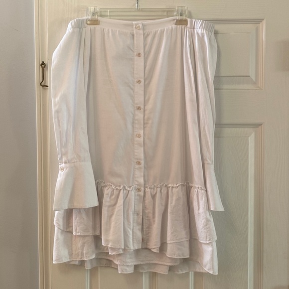 BCBCMAXAZRIA off the shoulder white button up mini dress XXS but runs big - Picture 1 of 4